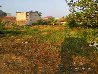 Tanah siap bangun tepi jalan dekat St Komuter Line Tambun