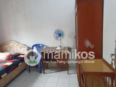 Kost Ibu Aspan Tipe B Kramatjati Jakarta Timur