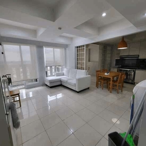 Apartment Rapi Bersih Di Belmont Residence Jakarta Barat