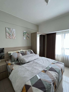 Di sewakan apartment Springlake View Summarecon Bekasi full furnished