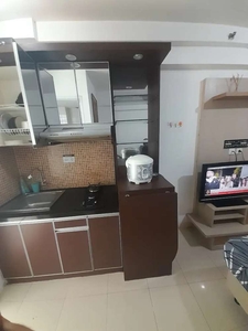 Di sewakan studio apartemen Bassura City full furnise