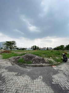 DIJUAL CEPAT TANAH DIAN ISTANA dkt pakuwon graha famili wiyung royal