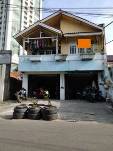 Dijual ruko berbentuk rumah Kebayoran lama jaksel