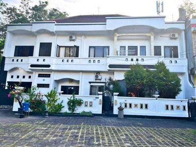 Dijual Rumah Besar Lingkungan nyaman Denpasar Bali
