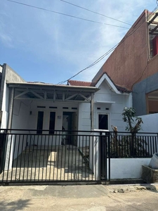 Dijual Rumah di Komplek Duta Bintaro Cluster Ubud 1