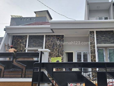 Disewa Rumah Baru Bagus Sunter Mas Uku 10x14 Lokasi Strategis 1 1 4 Lantai Ada 3 Kt + 2 Km Hadap Utara Kosongan Saja Siap Huni