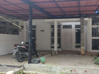 Disewakan rmh 1lt di bukit Cimanggu city akses tol n statsiun