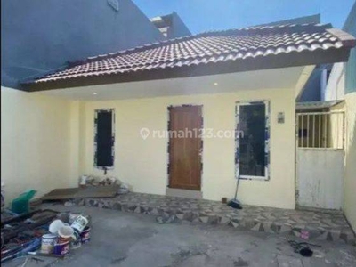 Disewakan Rumah Darmo Indah Sudah Ada Ac, 3 Kamar Surabaya Barat
