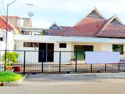 Disewakan Rumah Di Pusat Kota Surabaya