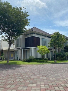Disewakan Rumah Mewah Siap Huni Di Pakuwon Indah Surabaya KT