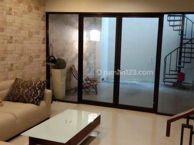 Disewakan Rumah Minimalis Setramurni Full Furnished Kondisi Bagus