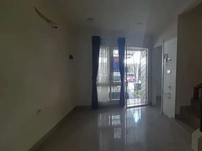 For Rent : Rumah @Cluster Thomson - Gading Serpong