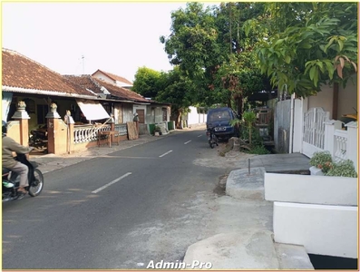 LD 9 m Tanah Mangku Jl Sorosutan Yogyakarta, SHM