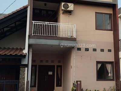 Rumah bagus di cluster graha raya Tangerang selatan