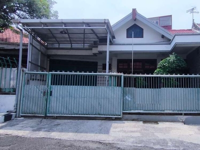 Rumah Dijual Darmo Baru Timur Surabaya Barat