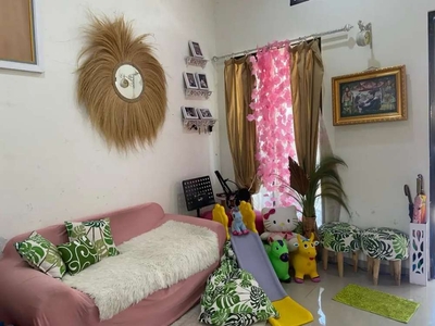 Rumah Full Furnished di Emerald Garden Tembalang