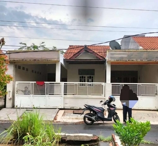 RUMAH KBD GRESIK JALAN UTAMA BU