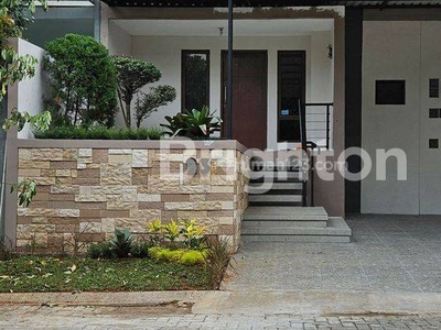 Rumah Minimalis 2 Lantai Semi Furnished di Palem Semi Lippo Karawaci