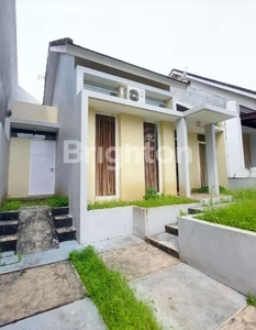 RUMAH MINIMALIS, ADA FURNISHED, SIAP HUNI