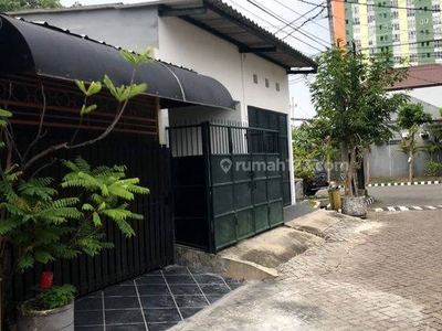 Rumah Minimalis Full Furnish di Sukolilo Dian Regency