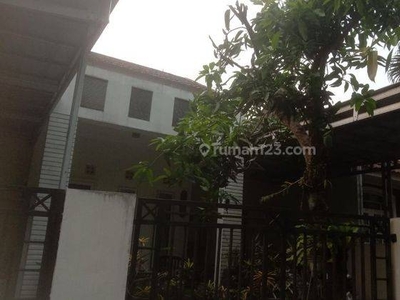 Rumah semi furnish di Taman Crystant BSD