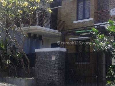 Rumah Semi Furnished di Jl Gatot Subroto Barat, Denpasar