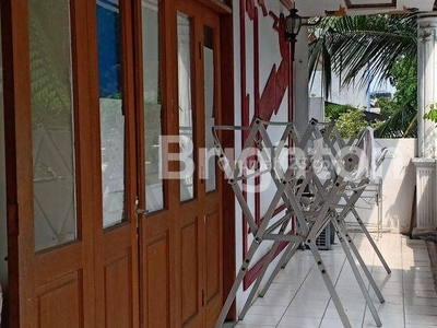 RUMAH TANJUNG DUREN COCOK UNTUK KLINIK/KOS-KOSAN/KANTOR/BARBERSHOP BANGUNAN 2 LANTAI