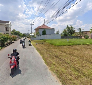 STRATEGIS MURAH Tanah Tepi Jalan Aspal dekat Universitas Tanjungpura