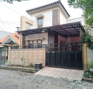 Turun Harga‼️ Rumah Cantik Furnished Gayungsari Barat dekat AYani