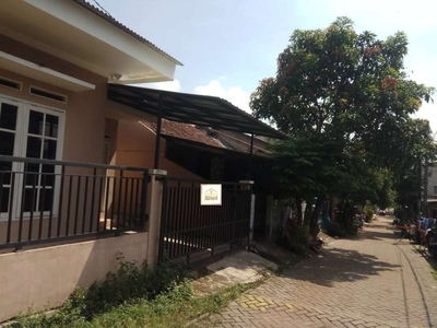 (w)Rumah di Cisauk dekat Stasiun Cisauk 400Jtan Bisa KPR.