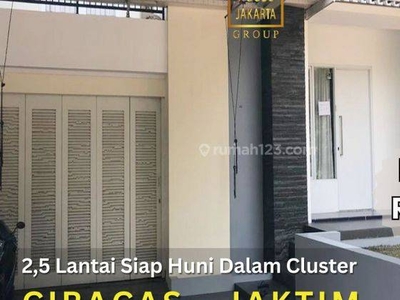 2 Lantai Siap Huni Dekat Jakarta Internasional Korean School