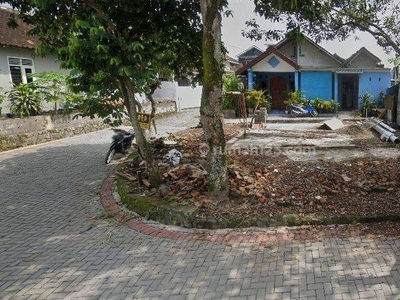 Barat Kampus Sanata Dharma Maguwo, Tanah Hook Cocok Kos