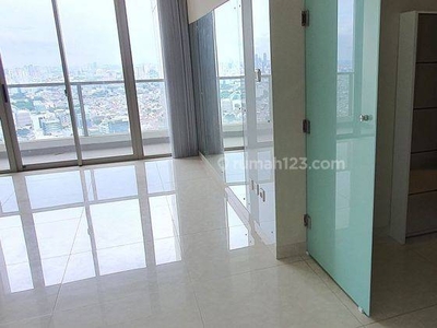 CTA/Azalea TA Res KT3+1,private lift,very best view. Apartemen Taman Anggrek Residences 3 Kamar Tidur Bagus Semi Furnished