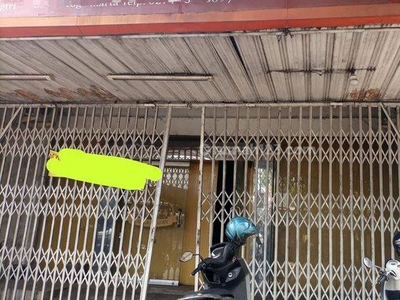 Disewakan Ruko 1 Lantai, Belakang Bisa Untuk Kantor Tempat Tinggal di Jl Parangtritis Yogyakarta