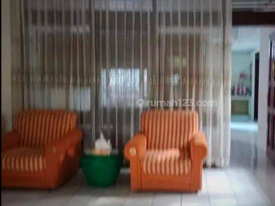 FOR RENT Rumah Full Furnished di Daerah Turangga