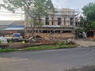 Ruko baru siap usaha di Jalan Letjen Sutoyo Mojosongo Solo