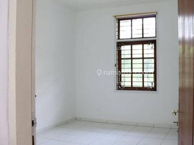 Rumah 2 Lantai Bagus di Kelapa Gading, Jakarta Utara