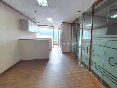 Sewa Space Office Sudirman Plaza Sentral 192 Sqm Fitted Martin