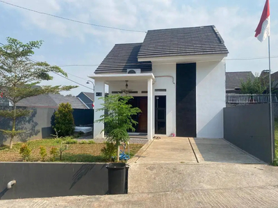 1 langkah dari Unnes- Rumah 289jt