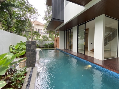 Disewa Brand new modern tropical house at kemang area, jakarta se