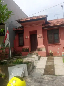 Dijual cepat rumah di lipo cikarang Luas tanah 81 m²