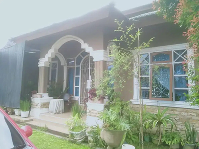 Dijual rumah 2 lantai di jl Sumatera Kel Rejosari Tenayan Raya P.Baru