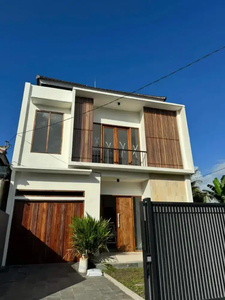 Dijual Rumah Baru Luas 105M2 di CEKOMARIA