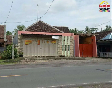 Dijual Rumah Cantik Siap Huni di Tepi Jl. Raya Srono - Banyuwangi