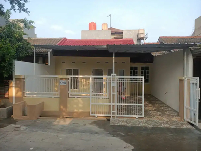 Dijual Rumah di Dukuh Zamrud Mustika Jaya, Bekasi. Baru Renovasi.