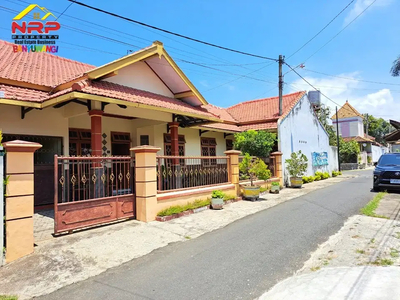 Dijual Rumah Exclusive Hook Siap Huni di Kel. Tamanbaru - Banyuwangi