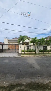 Dijual Rumah Mewah Siap Huni di Bukit Dieng, Malang