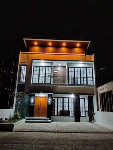 Dijual Rumah model Kontemporer
Siap Huni Cluster Jln Kaliurang km 13