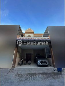 DIJUAL VILLA JALAN PLATINA KOMPLEK PLATINA ASRI RESIDENCE (Ricky A)