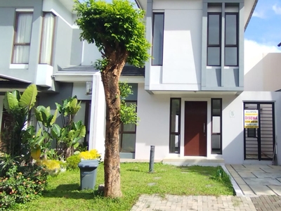 Disewa Disewa Rumah Rapih, Siap Huni The Caspia BSD City, Dekat U